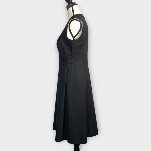 MM Lafluer Little Black Dress Sz 4 Wool Pockets Fit & Flare Italian Fabric EUC - Picture 3 of 9